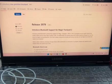 苹果妙控触摸板在Windows电脑上也很好用,我都觉得这个东西是不是就是为了Windows定制的,安装好驱动以后太丝滑流畅了。#magictrackpad #妙控板三代