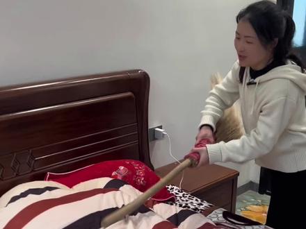 一夜未归,准没好事!#江西老表干一杯#毛铺居然出了绿瓶