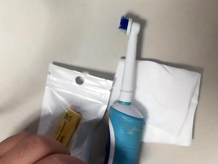 5块钱救活报废电动牙刷!别再花几百买新的,保姆级教程一看就会 #省钱小技巧 #电动牙刷维修 #生活小妙招 #DIY 维修 #家居小技巧 #电动牙刷续命 #电子产品
