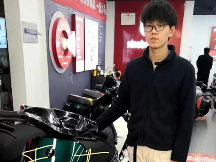 九号的不同钥匙,你知道它们的功能吗?一个视频,带你了解它们的作用#九号真智能 #电动车 #欢迎新老客户的光临 #智能电动车品牌推荐