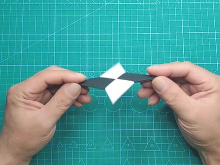 3分钟教你学会 简单易折的流星折纸飞镖 手里剑忍者飞镖 #折纸教程 #折纸飞镖 #手里剑 #兵器 #武器 #中视频拉力赛