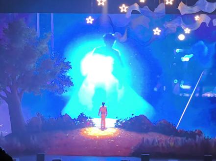 愿小童可以永远保持属于自己的“倔强”🌟🌟✨✨
#找笑桶 #赵小童生日会 #十个勤天赵小童 #赵小童12.19 #祝小童永远小童