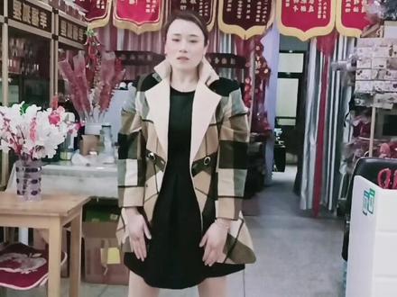 #上热门🔥 小虎队《爱》的动作分解:A组(32步两遍)+B组(32步两遍,第一遍加两拍,第二遍加四拍)+C组(音乐部分)(32步两遍)🔥🔥🔥希望大家能够喜欢💪💪💪