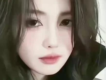 白鹿与李柯以同时跳复仇摇,你更喜欢谁的?白鹿:点赞 李柯以:评论 每人只能投一票哦