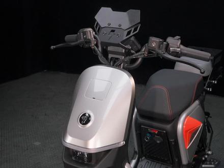 九号FZ3 | 竞速小风挡 致每一个不甘平淡的九号车友!FZ3机能面甲,5色可选,几步无损直上,车头即刻蜕变 #九号FZ3 #九号FZ3110 #九号FZ3铅酸版 #九号FZ3系列 #九号新国标