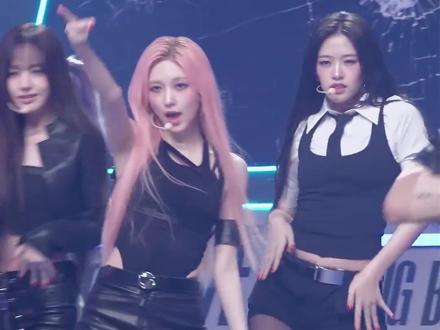 初舞台直拍安宥真张元英唯一破11w断层领跑 IVE-BANG BANG 260212直拍排名#张元英 #安宥真 #liz #直井怜 #秋天 #李瑞