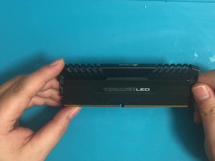海盗船DDR4 更换只需几十 买新要几百 #内存条 #芯片级维修 #电子产品