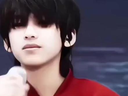 #侯王子 #时代峰峻 时代峰峻你早说家里还有这款帅哥啊#TF家族五代