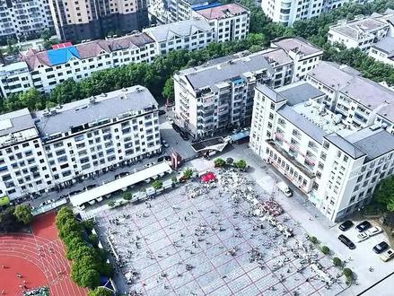 马鞍山实验学校跳蚤活动#校园生活 #学生时代 #阅读