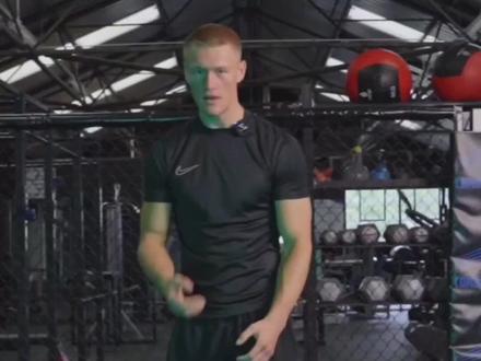 拳击基础教学之:站姿#拳击 #教学