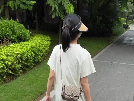 买椰青做椰子鸡... #椰子鸡#vlog日常