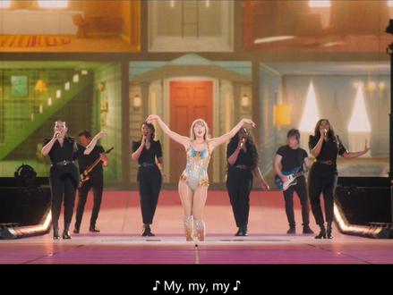 霉霉大电影2.0来了,这段lover转场绝了,温哥华场也太好看了#霉霉 #taylorswift #theerastour #神级现场 #霉霉巡演大电影