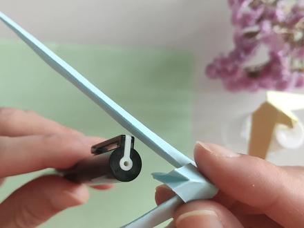 一张纸折个平衡鸟,怎么晃都不会倒 #兴趣才艺 #平衡鸟 #折纸