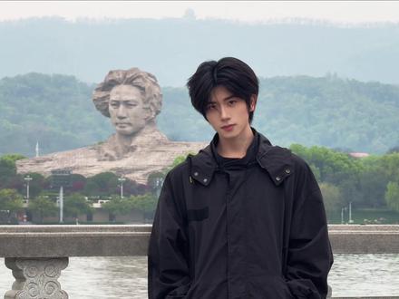 “每当我找不到存在的意义 每当我迷失在黑夜里” #橘子洲#心动打卡指南