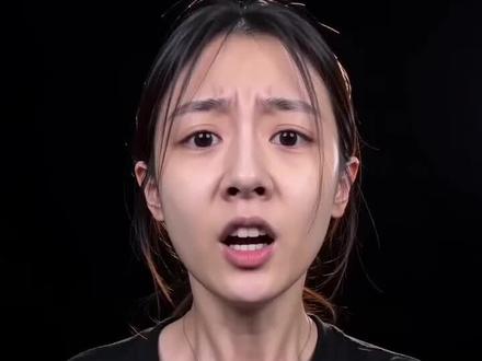 从扒小孩裤子,到成年人互扒,底线正在一步步滑坡。娱乐可以,恶俗不行!#阿萨阿萨 #扒裤子#打屁股