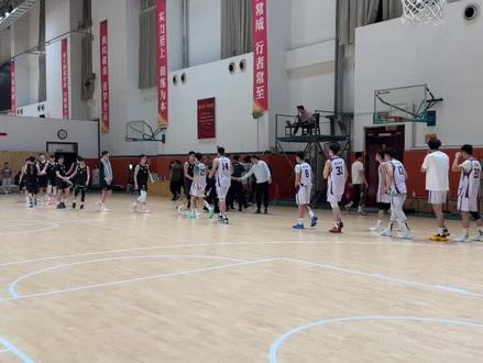 今日,山东男篮与北京U22全运队上演一场内部教学赛,最终替补出阵的山东队收获胜利。
#山东男篮