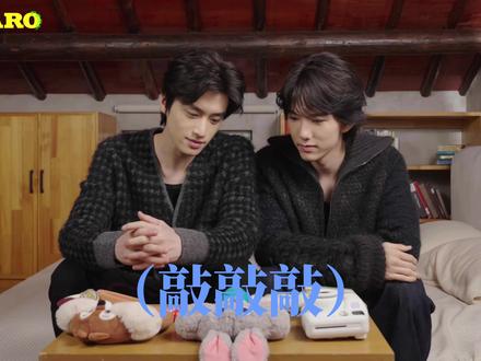 张康乐马柏全费加罗双人采访🏠 @张康乐 @马柏全 的互动中,有一种令人羡慕的全然默契,也许是同样身为演员的彼此共情,也许是作为朋友间互相扶持的踏实。而真正打动人心的,是下意识的,是看的见的,坚定又温和的一个个瞬间。
Madame Figaro PARK X 张康乐、马柏全双人封面现已正式发布,我们杂志见。
#张康乐 #马柏全 #费加罗