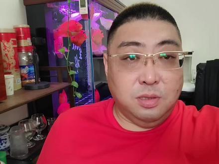 给老妈老爸准备点过节礼物,一会回家陪老妈过节去!祝我的家人们中秋节快乐!阖家美满!幸福美满🎉🎉🎉🎉🎉#北京爷们儿 #爱生活爱美食爱家人 #中秋节礼物送长辈 #记录我的日常生活