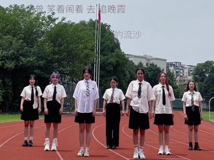 最快翻跳团队来啦
(无奖竞猜:这套服装是在拍什么?🤔)
#登陆计划 #tf家族三代 #等你的回答tf三代 #tf三代出道战主题曲 #等你的回答全民出道挑战