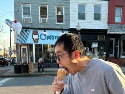 来看看美国人气冰淇淋到底是什么样子吧?#冰淇淋 #美国生活 #美国 #自制冰淇淋 #美国留学