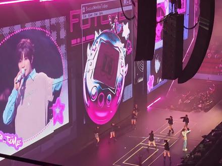 事实证明 徐良能夹 我们也还能夹 看台的收音真的不错 大合唱yyds
#演唱会现场 #青春 #大合唱 #情歌对唱 #徐良