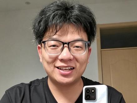 只要两千多的iQOO 15T是真的香 #iQOO15T #iQOO15T价格 #数码科技 #iQOO