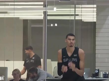 罚球33平,裁判还偏雷霆吗?聊聊NBA“黑哨”的基本原理 #雷霆 #马刺 #亚历山大 #文班亚马 #NBA季后赛