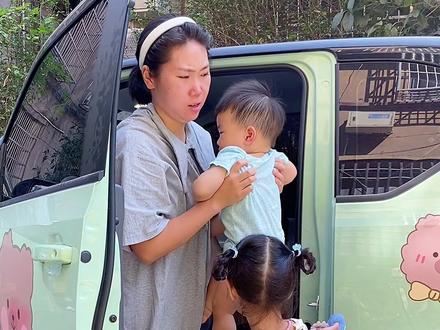 妈妈在哪儿,家就在哪儿!带着俩孩子回娘家,开启我的假期生活!小时候我放假就回去外婆家,现在我女儿也是如此#记录真实生活 #回娘家的感觉真好 #全职妈妈日常