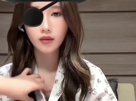 叶芷妤直播部分cut 小叶直播真的欢乐多多~#叶芷妤 #janeyeh #janekao #泰百 #叶芷妤jane