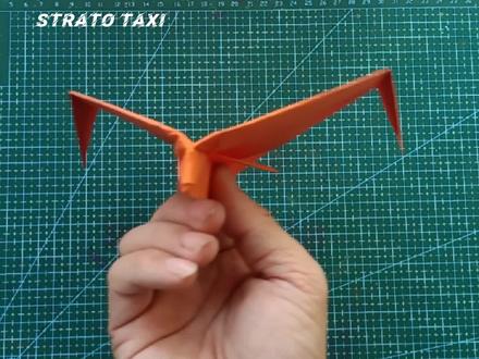 如何叠(Strato taxi)平流层出租车号折纸飞机,男孩女孩喜欢玩的100种飞机大全#萌知计划 #亲子手工 #创意手工 #折纸 #折纸教程 @抖音青少年