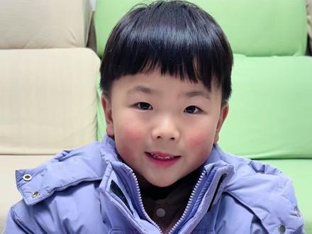 第九集3 四岁小孩教你玩玩具啦 不会的加关注哦 我们一起来学习吧#迷你特工队x #麦思 #麦克思 #玩具分享 #抖爸爸热门推荐