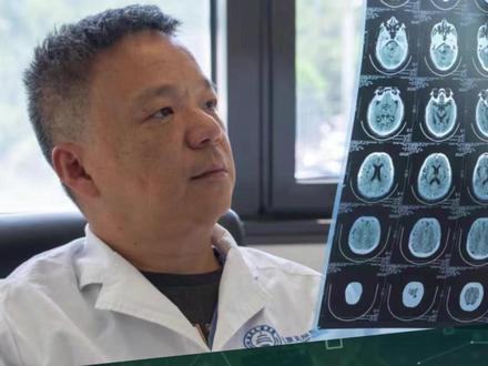 如何挂到赵元立主任的号? 很多网友留言说挂不到赵元立主任的号?本期视频就来实力支招!
一学就会的干货教,不怕约不到!
此外还需要友情提醒各位朋友:门诊号源预约周期为7天,协和医院每天下午16:00更新第7日号源,大家可以提前7天进行预约挂号!
最后祝大家就医顺利,健康平安!♥️#看病 #挂号 #神经外科 #医者仁心 #愿每个人都健康平安