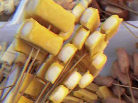 #热门美食 新品麻吉烧,里面是年糕的😃#美食小吃串串 #真材实料才能做出好味道 #撸串儿约起来 #出摊啦