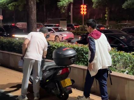 陪读妈妈,你们辛苦了!#高考 #中考 #陪读 #金榜题名 #毕业季