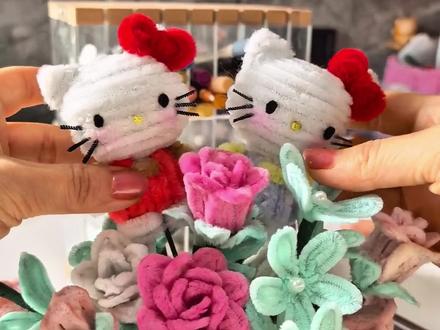 今天我们做扭扭棒版的Hellokitty#diy手工礼物花束 #扭扭棒的100种玩法 #手工礼物 #扭扭棒 #hellokitty