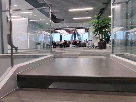 #工作vlog #公司日常 #日常vlog #张同学
恒生工作的一天
首次揭秘“张同学”视角下
在恒生新大楼工作是怎样一种体验