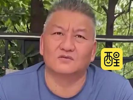 57岁梁实 回应最后一次高考 2025年新高考了基本没可能了 (编辑:锦玥)#四川dou知道 #高考 #考试 #热点新闻事件 #老百姓关心的话题 梁实说今年或是最后一次参加高考