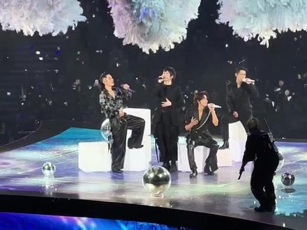 今天台湾省来了四位大帅登#F4重庆演唱会 #F4 #流星花园 #每一场演唱会都值得被记录 #情侣vlog