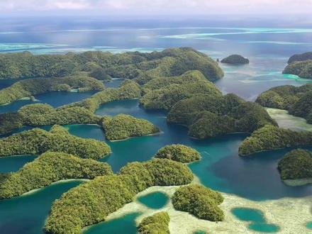 突破文本字数限制 文字贴纸自由移动 超长滚动字幕制作简单了 #剪映技巧分享 #滚动字幕教程 #中视频计划