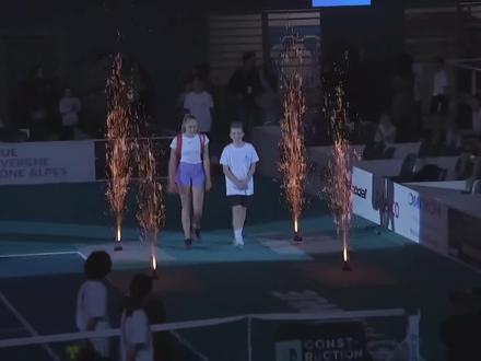 当ATP排名1145碰上WTA排名57,比赛胜负会有悬念么 #网球 #性别之战 #ATP #搞笑