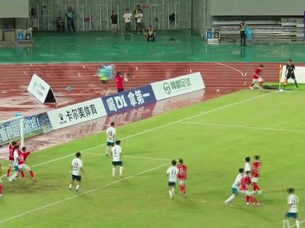 这就是赣超!比冠军奖杯更闪耀的,是每一份滚烫的热爱!#赣超 #足球 #热血 #江西 #体育精神