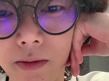 众所周知我们家的舞美从来就是写实风#perper #华晨宇