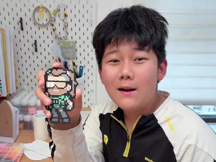 💥男生玩什么拼豆⁉️刚学会了搓澡巾烫 接下来准备试试格利特烫和毛巾烫
你们有好用的工具和图纸推荐吗?
#拼豆 #男生拼豆 #拼豆图纸 #拼豆日常 #小学生日常