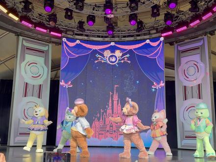 关于上海迪士尼10周年,我有些真心话要讲 #热点 #迪士尼 #上海迪士尼 #玲娜贝儿 #刘宇宁