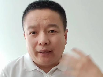 北镇中学的2026年招生简章终于出炉,通过与2025年招生简章的对比,小喇叭整理出了其中的三大变化:扩招50人、体育特长生取消体操类别、美术音乐舞蹈的艺术特长生不再需要提供十级证书~#班主任说 #山东升学 #滨州教育小喇叭 #滨州中考