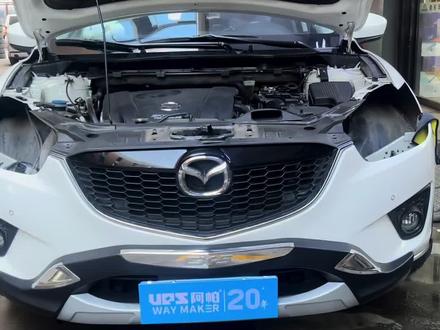 马自达CX-5灯光升级|告别昏暗,焕新视界
双直射LED双光透镜上车✅
近光铺路均匀,远光直射穿透力拉满
夜间行车,亮如白昼,安全感直接拉满💡#马自达灯光升级 #阿帕透镜大灯 #西安车灯升级
