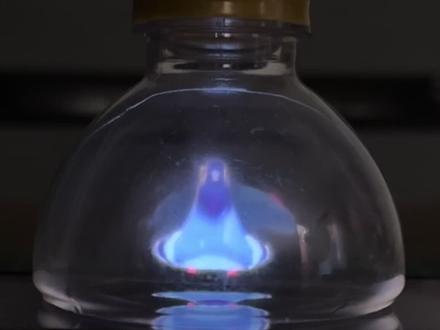 一个塑料瓶竟能类3D成像,让孩子玩的停不下来!#亲子实验 #疯狂的鸽子 #物理启蒙