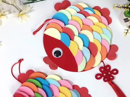 儿童小鱼灯笼制作教程,特别适合幼儿园中秋节的简单手工,压花器创意DIY圆形画作品#中秋节手工