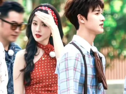 这个互动小细节就是很好磕啊#昀牵孟绕 #李昀锐 #孟子义 #明星娱乐 #综艺录制