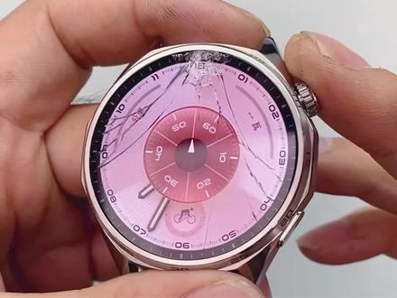 华为GT6外屏修复全过程!看完省下大几百#华为GT6维修 #智能手表屏幕修复 #数码维修省钱技巧 #手表外屏更换攻略